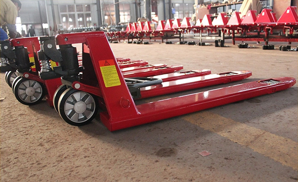 CBYL low profile hand pallet truck